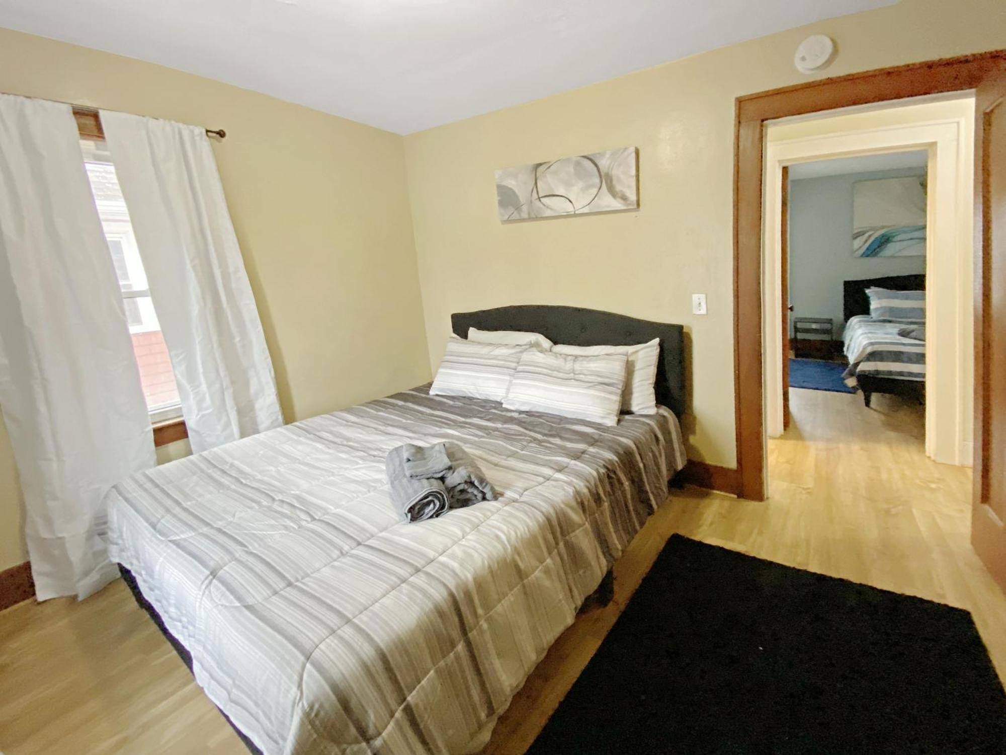 Lux 3Br, Steps From Airport, U Of R & Grocery Stores Rochester Zewnętrze zdjęcie