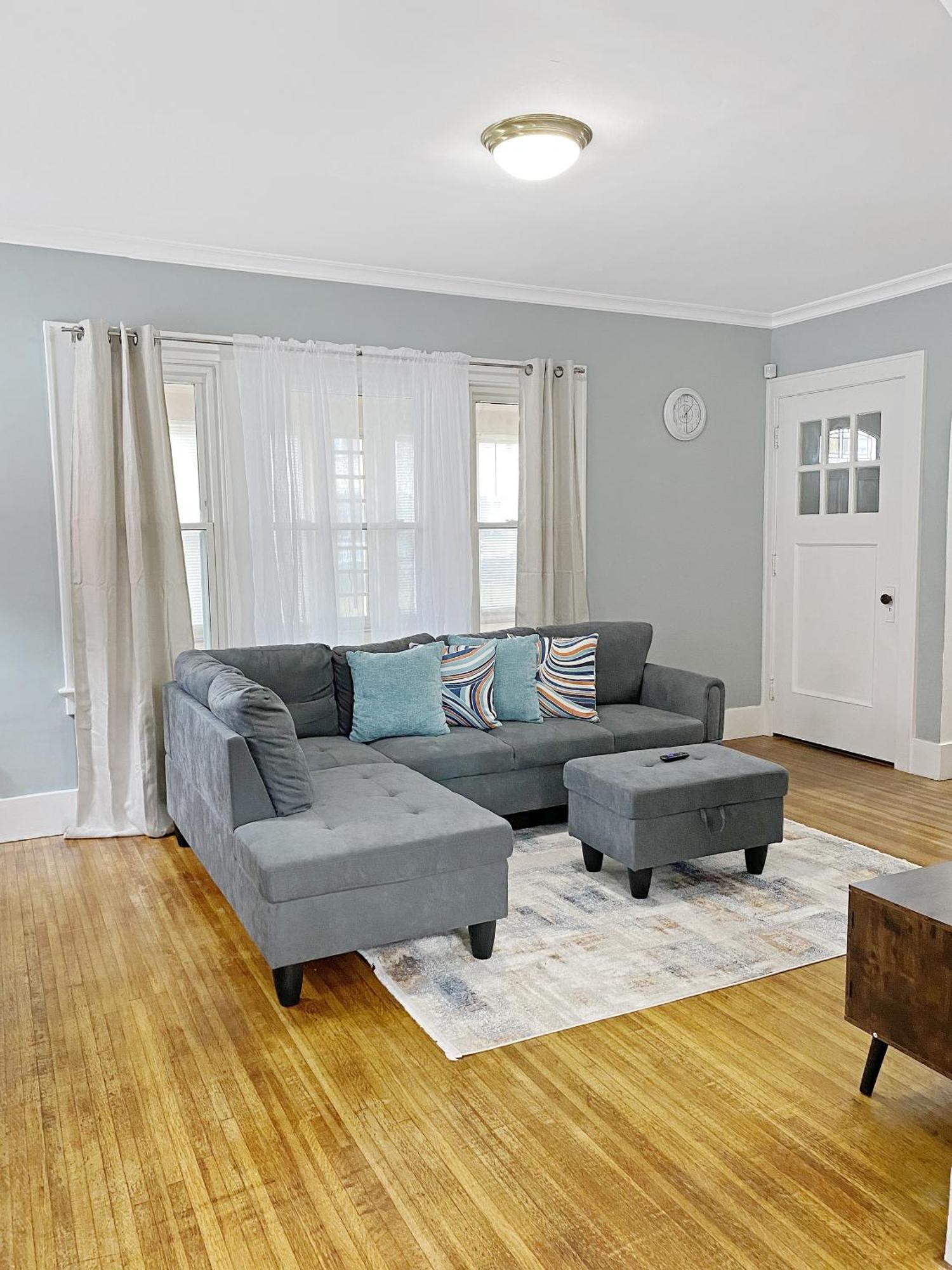Lux 3Br, Steps From Airport, U Of R & Grocery Stores Rochester Zewnętrze zdjęcie