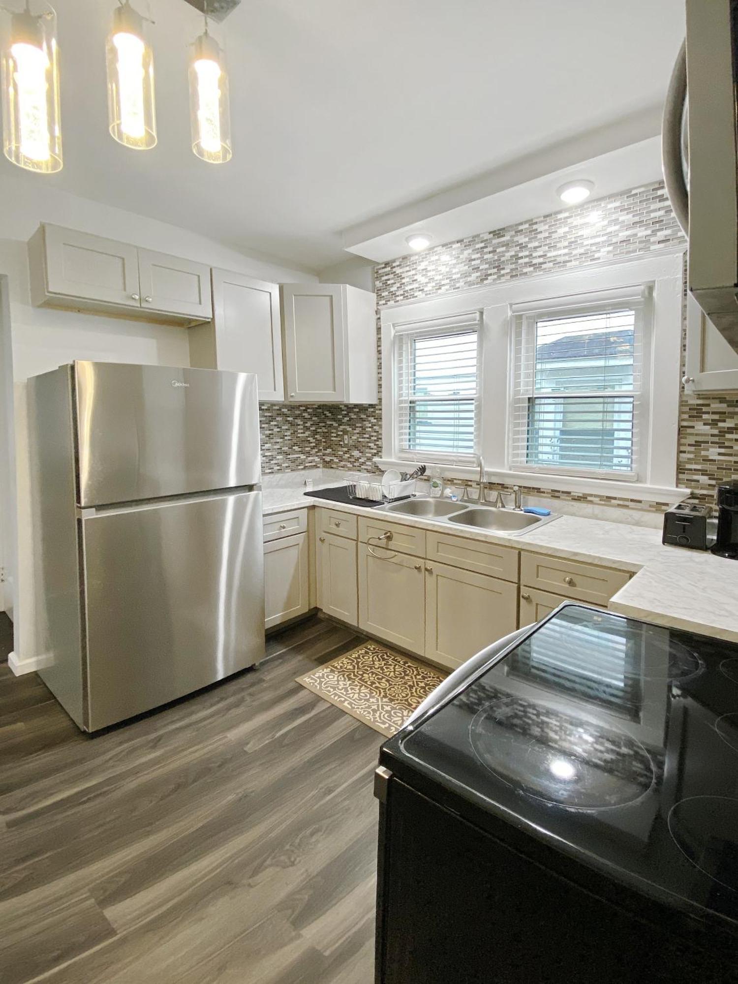 Lux 3Br, Steps From Airport, U Of R & Grocery Stores Rochester Zewnętrze zdjęcie